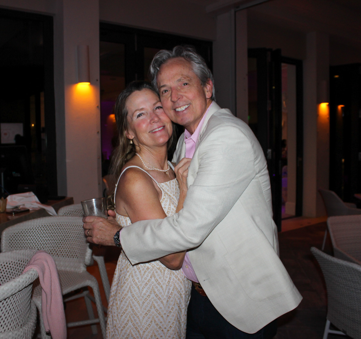 Couple-Romantic-Embrace-Party-Night-Out-Event–-Club-at-Barefoot-Beach