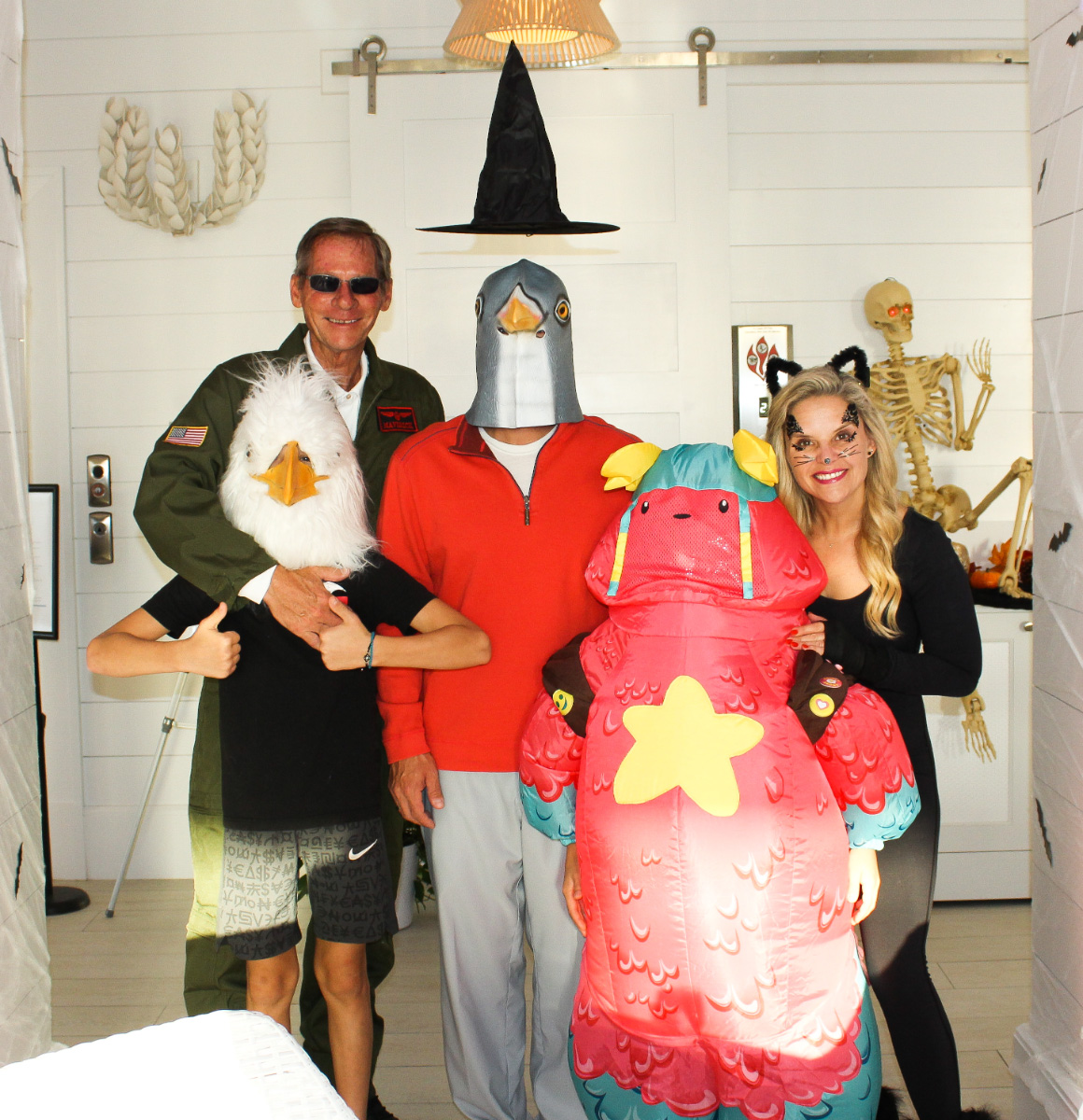 Family-Halloween-Costumes-Funny-Cute–-Club-at-Barefoot-Beach